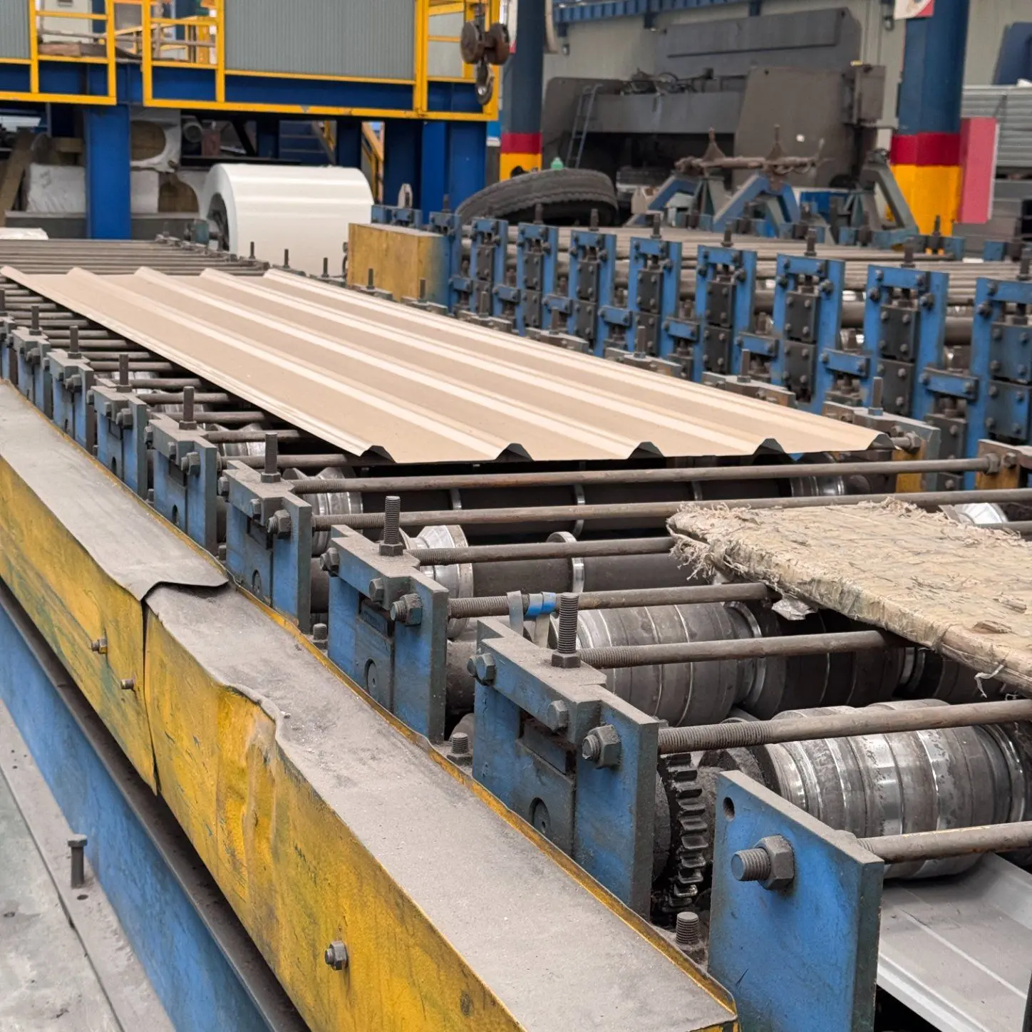 color steel tiles (10).jpg