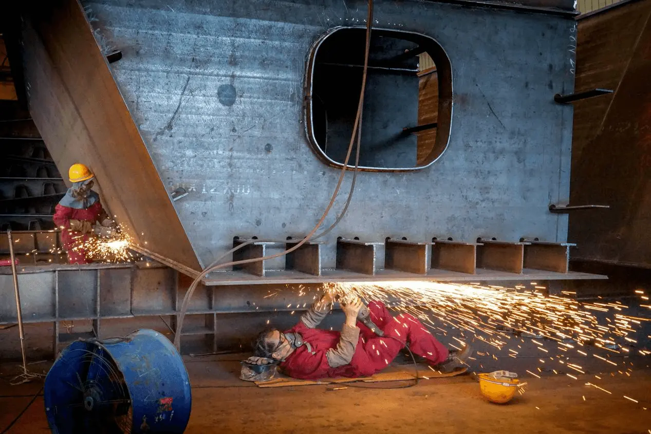 Honglu Group Granted Utility Model Patent for "Track Stru...