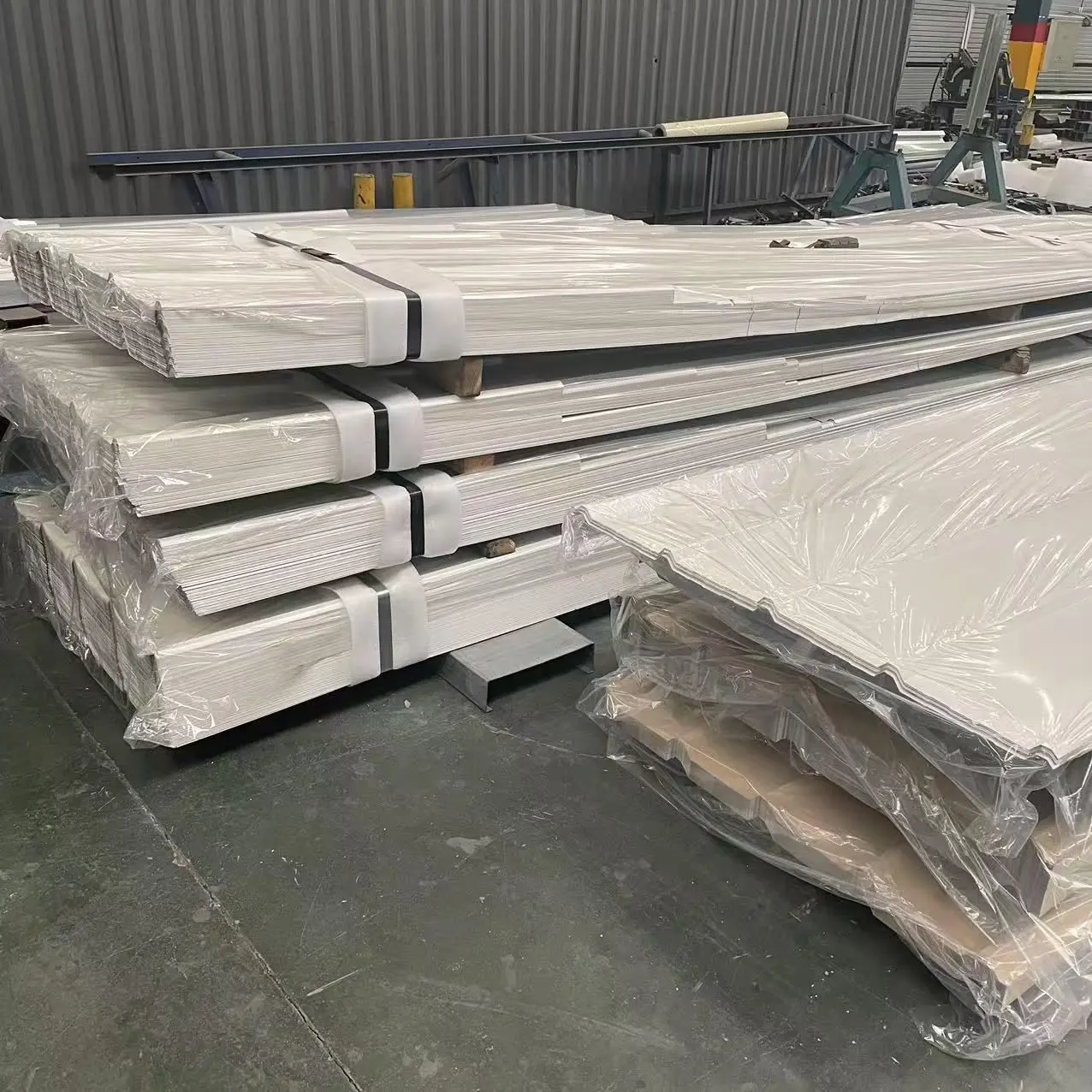 color steel tiles (1)